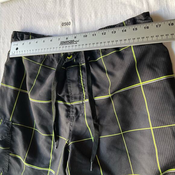 OP. Men’s Swimming Trunks size L (36-38), Gray Green Stripes, with Liner - Picture 2 of 9